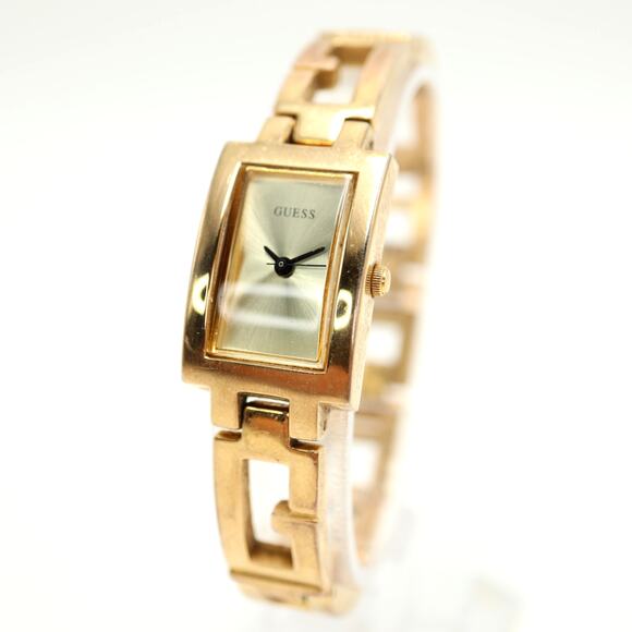 Guess Womens Gold Tone Rectangle 18mm Watch G Link Bracelet w New Battery - Picture 1 of 15